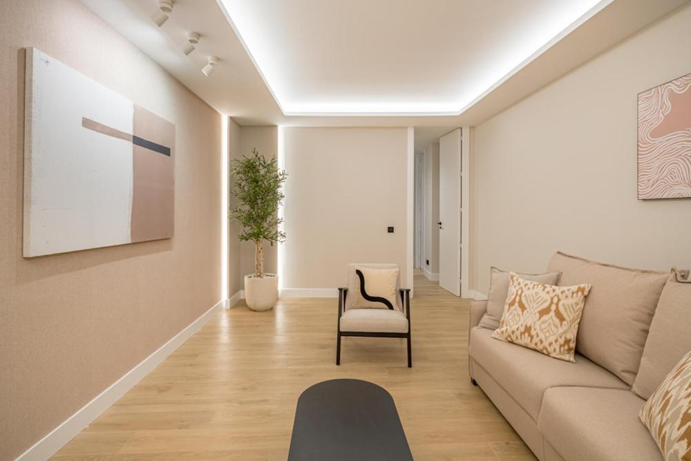 Centro XXI Calle Principe 3Br 3Bh Madrid Bagian luar foto
